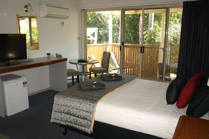 Room 16 of 41
