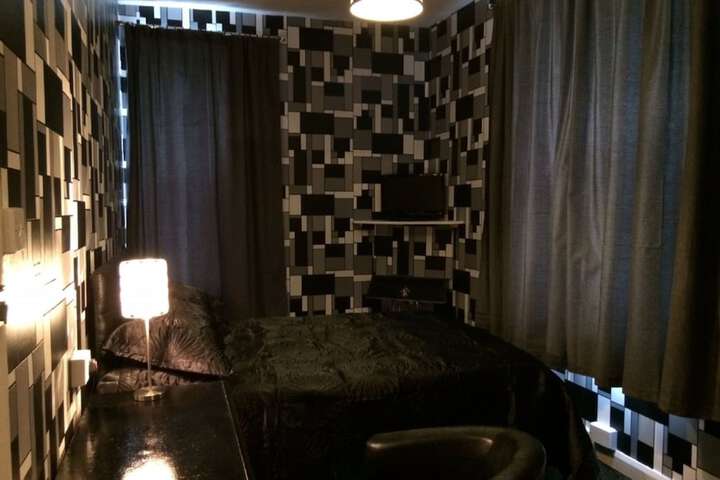 Room 63 of 99