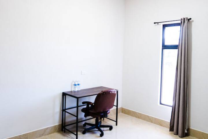 Room 61 of 211