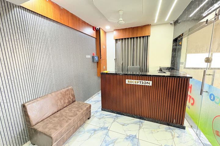 Hotel CTM Lake