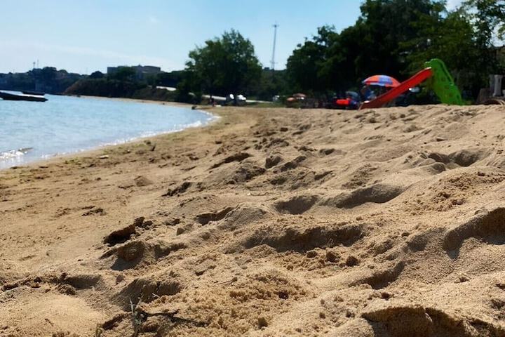 Beach 16 of 19