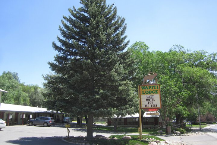 Hotel 32 of 42