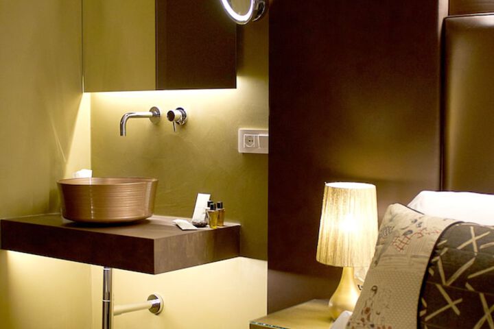 Room 40 of 47