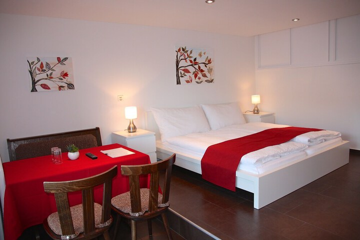 Room 12 of 60