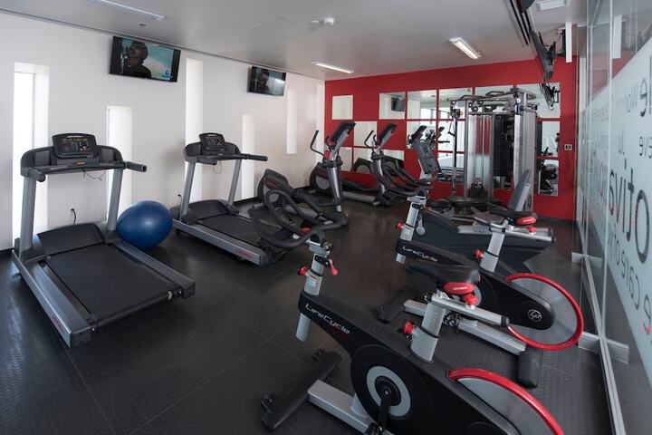 Health and Fitness 21 of 32