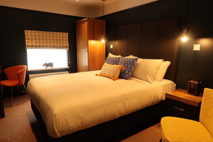 Room 15 of 41
