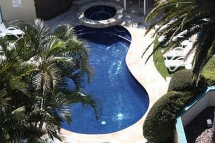 Pool 49 of 81