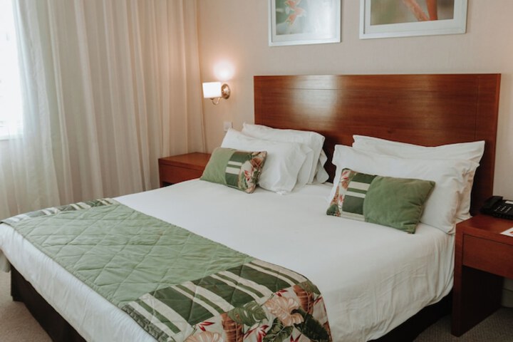 Room 18 of 65