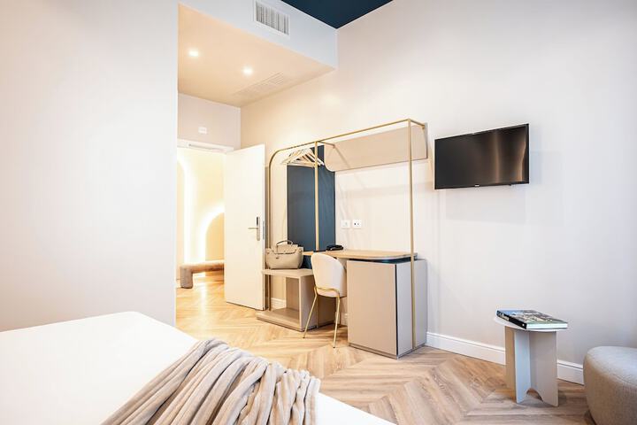 Room 40 of 71