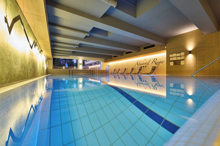 Pool 54 of 69