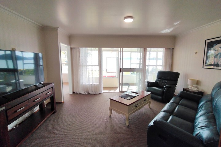 Room 10 of 23