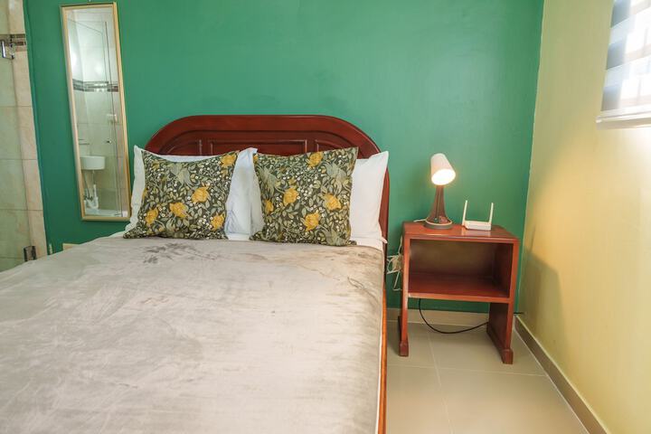 Room 10 of 64