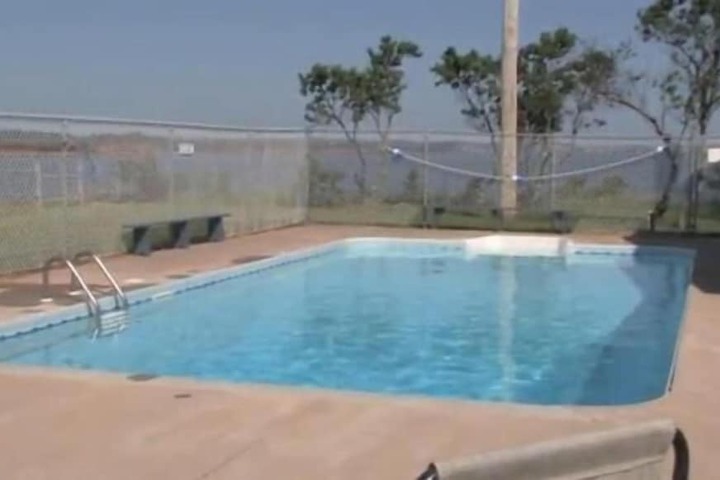 Pool 38 of 58