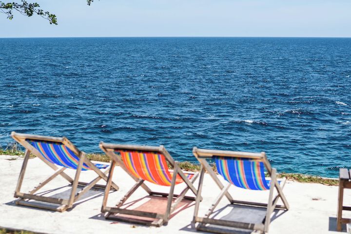 Sundeck 213 of 251