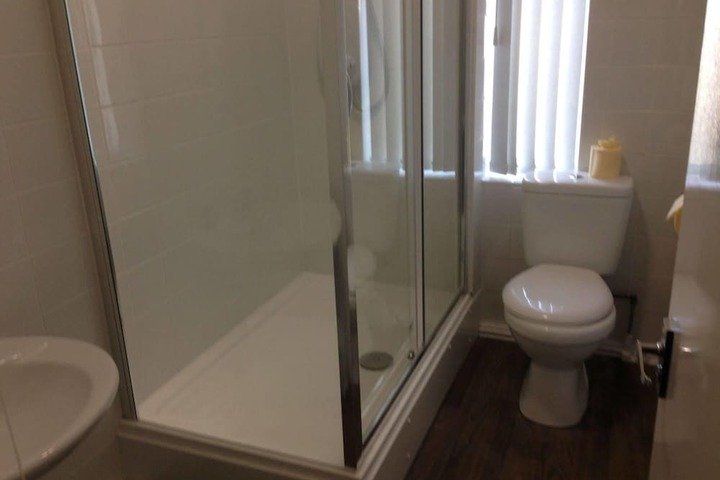 Room 10 of 11