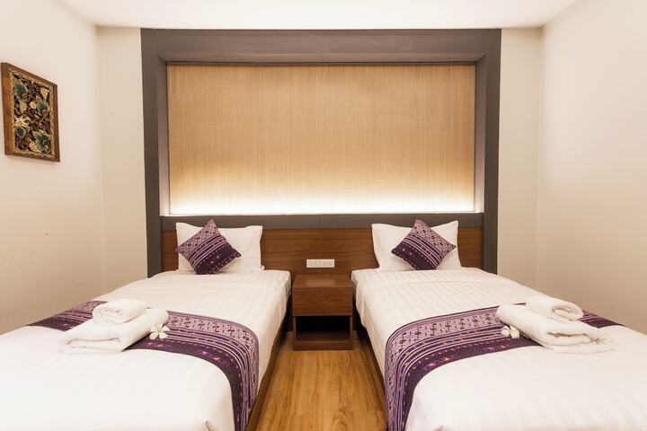 Room 16 of 61