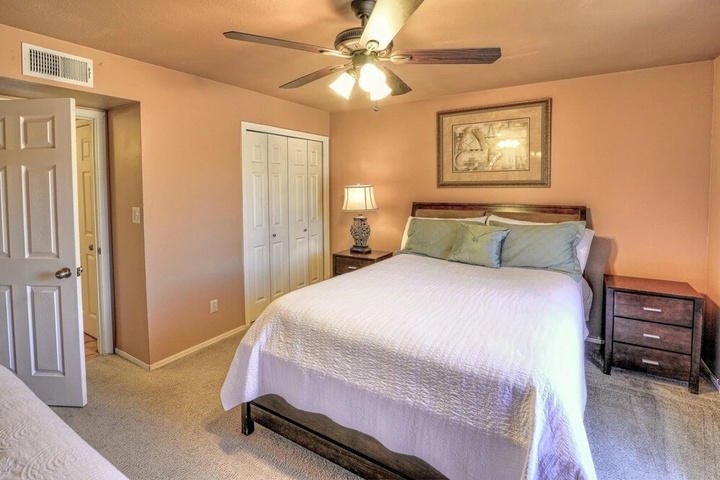 Room 4 of 21