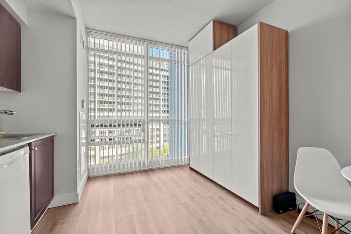 Room 190 of 330