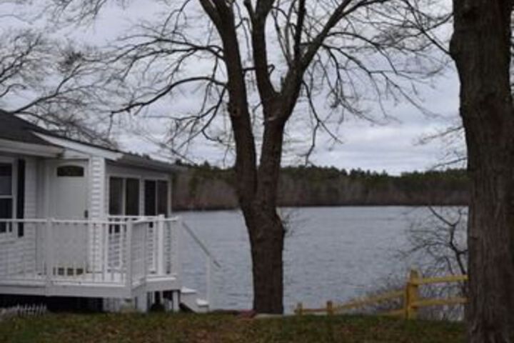 Image of Colbyco Morton Park Plymouth 4 Br Home by RedAwning