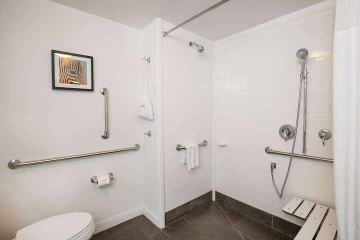 Bathroom shower