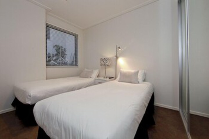 Room 43 of 255
