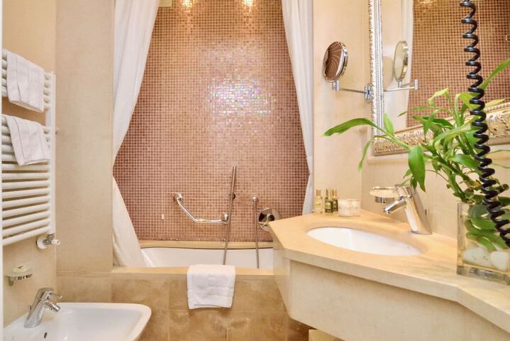 Bathroom Interior Photo