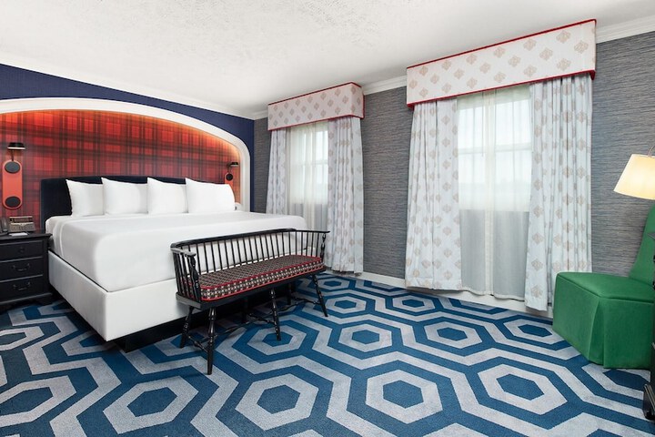 Room 113 of 279