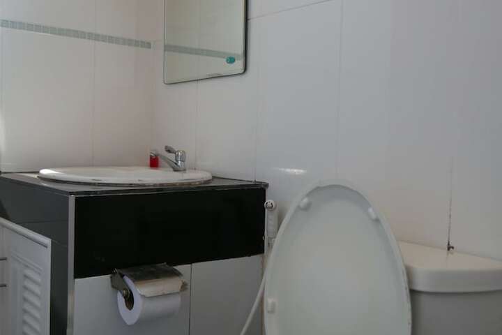 Room 14 of 19