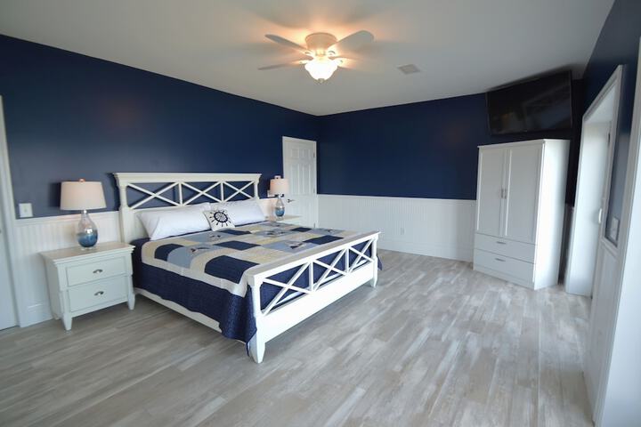 Room 6 of 42
