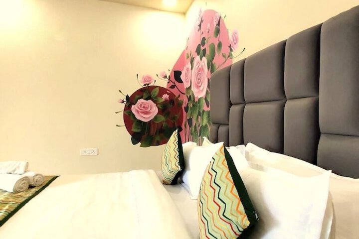 Room 34 of 114