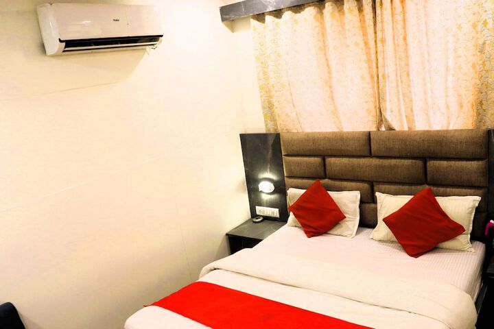 Room 21 of 57