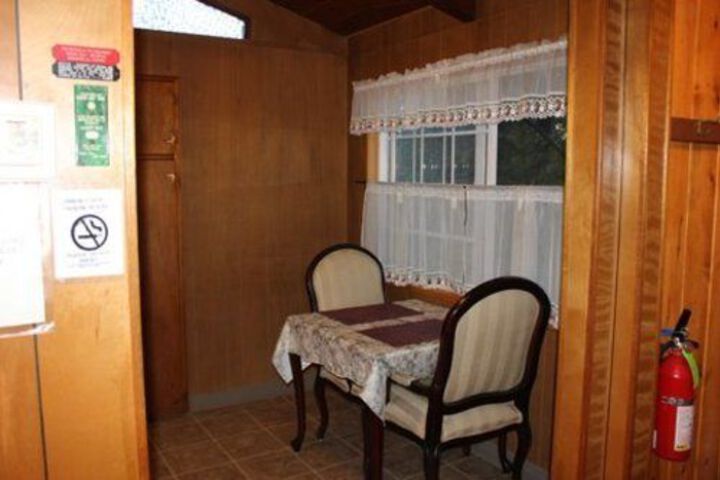 Room 21 of 44