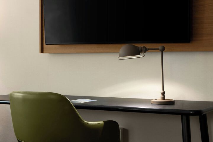 Room 13 of 22