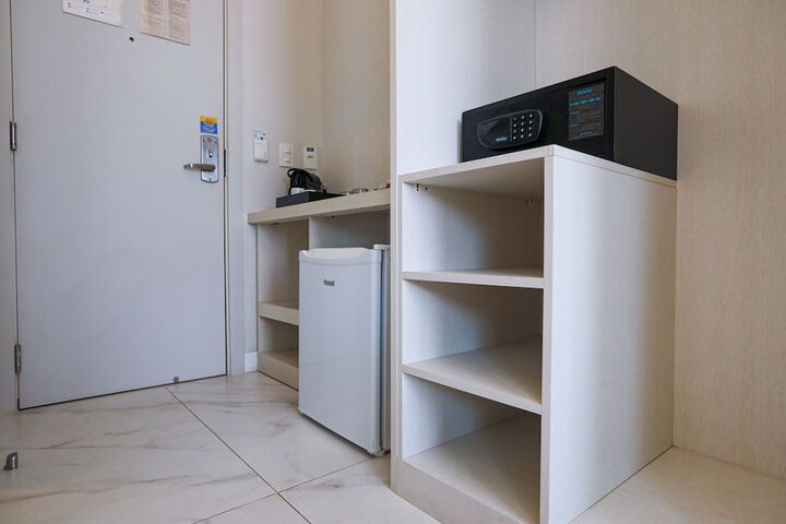 Room 10 of 46