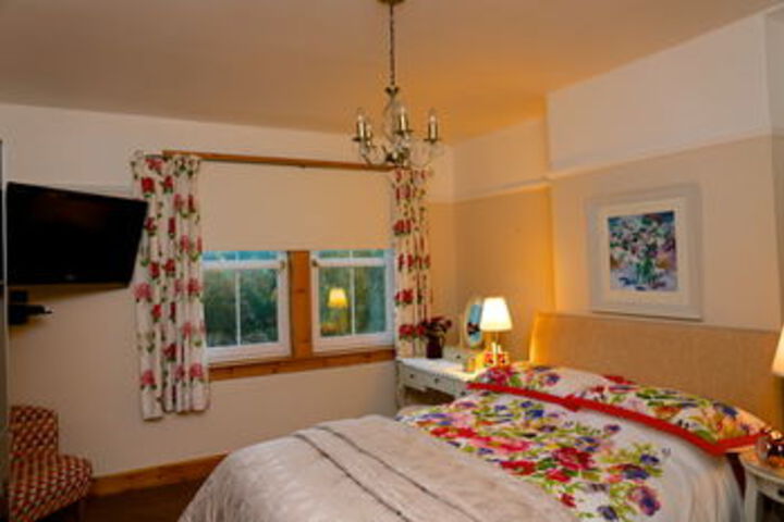 Room 7 of 14