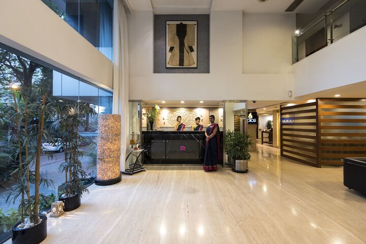 Hotel Interior 4 of 87