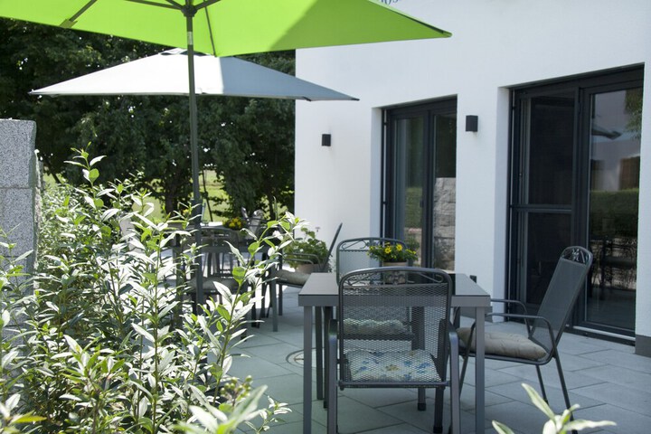 Sundeck 47 of 48