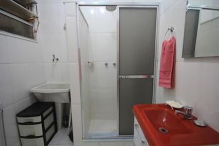 Room 3 of 26