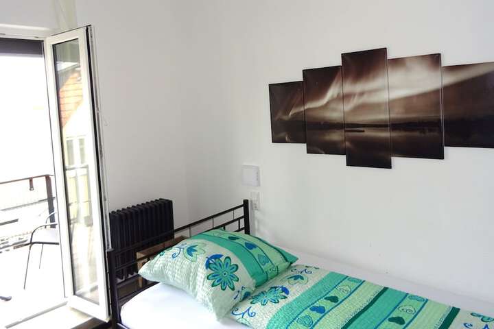 Room 149 of 442