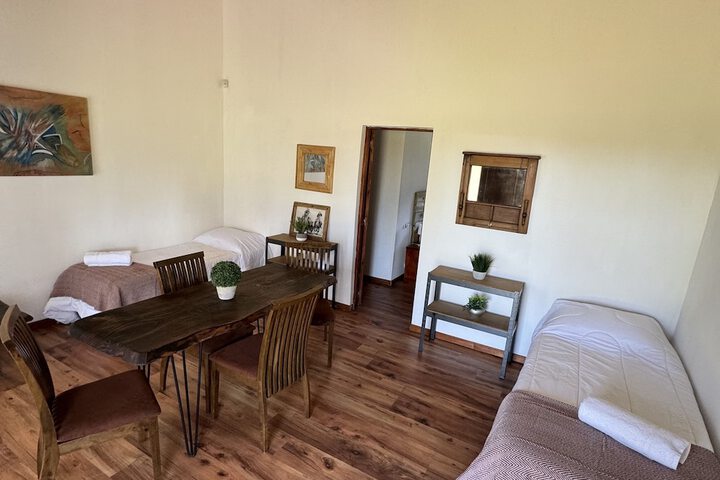 Room 52 of 102