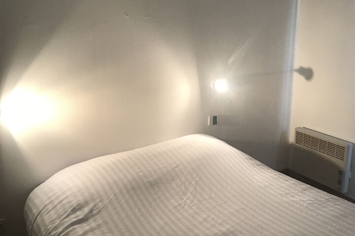 Room 7 of 22