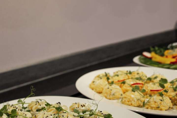 Dining 36 of 54