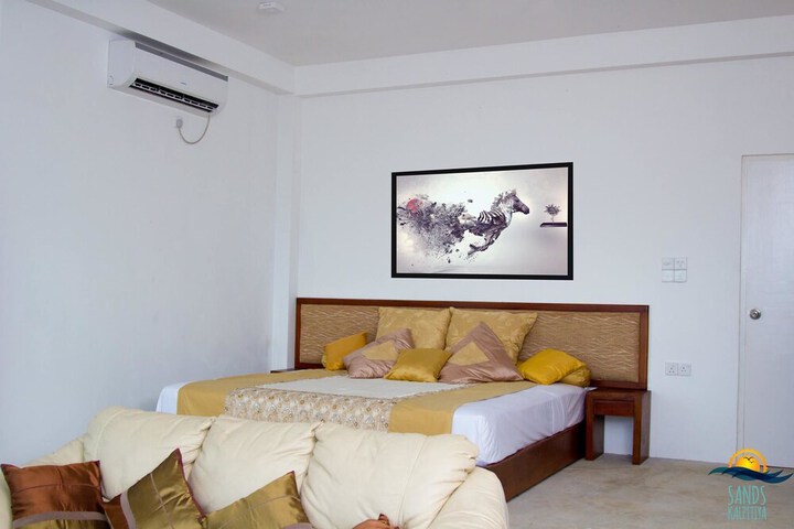 Room 8 of 49