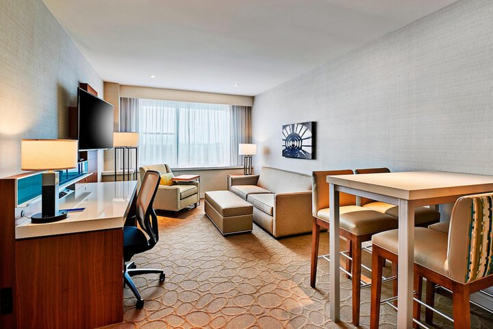 Room 17 of 47