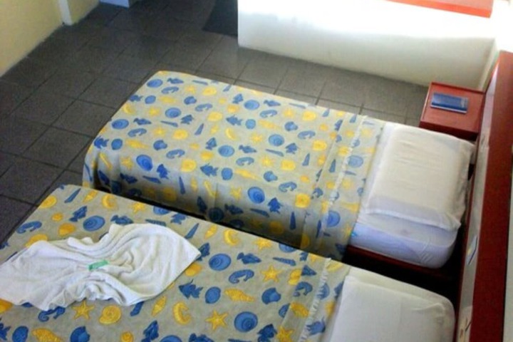 Room 5 of 17