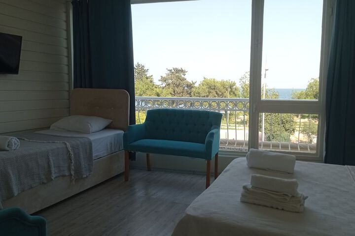 Room 2 of 11