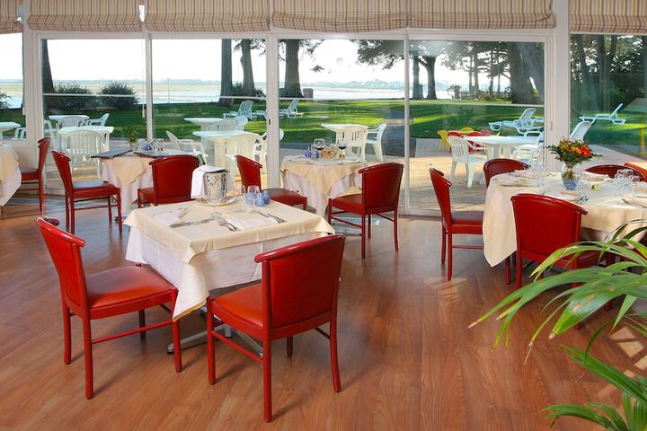 Restaurants