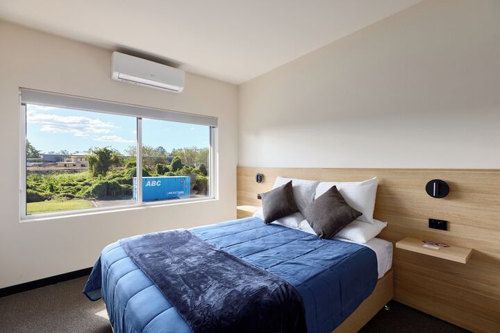 Room 9 of 22