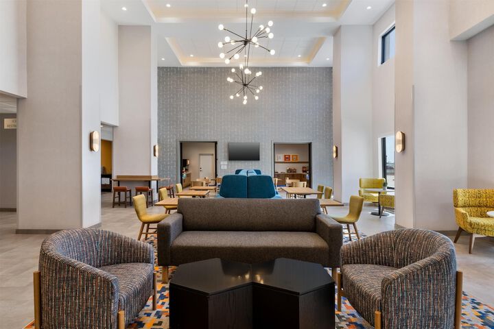 Hotel Interior 5 of 46