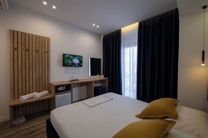 Room 11 of 61